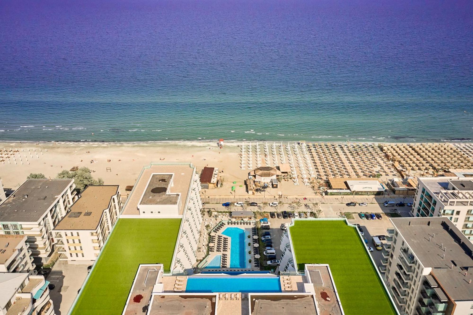 Crystal Beach - Infinity Pool & Spa Resort Năvodari Zewnętrze zdjęcie