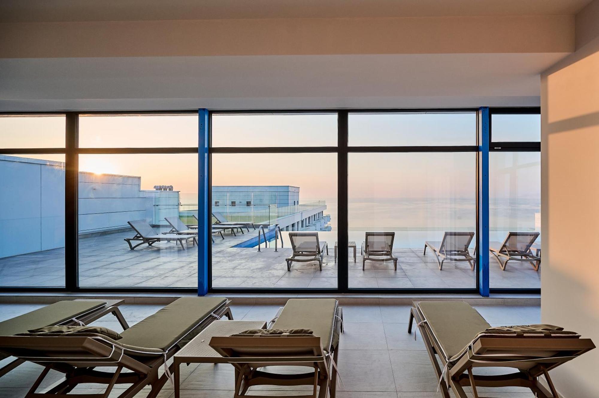 Crystal Beach - Infinity Pool & Spa Resort Năvodari Zewnętrze zdjęcie